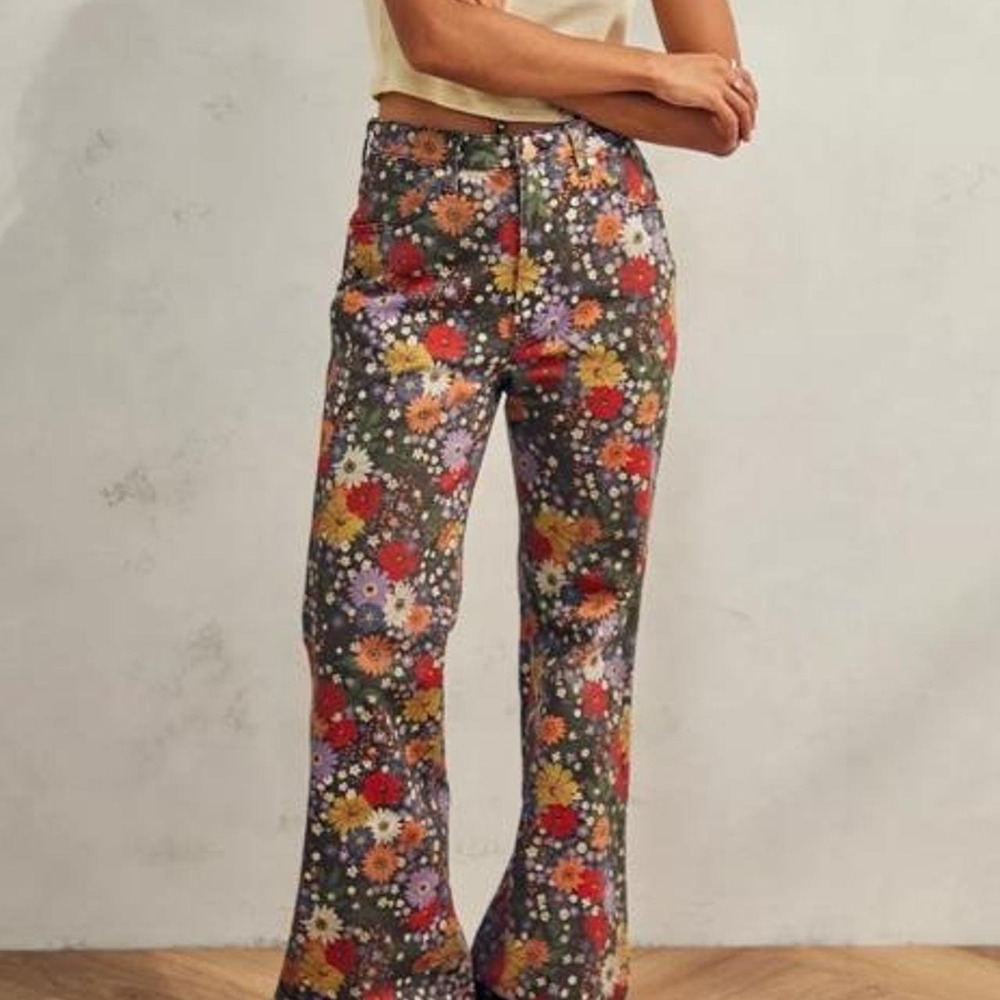 Wrangler Bloom Wanderer flare Jeans high rise size 28" nwt - Picture 7 of 7